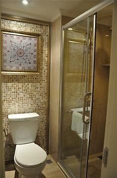 Chongqing Alexander Hotel Экстерьер фото